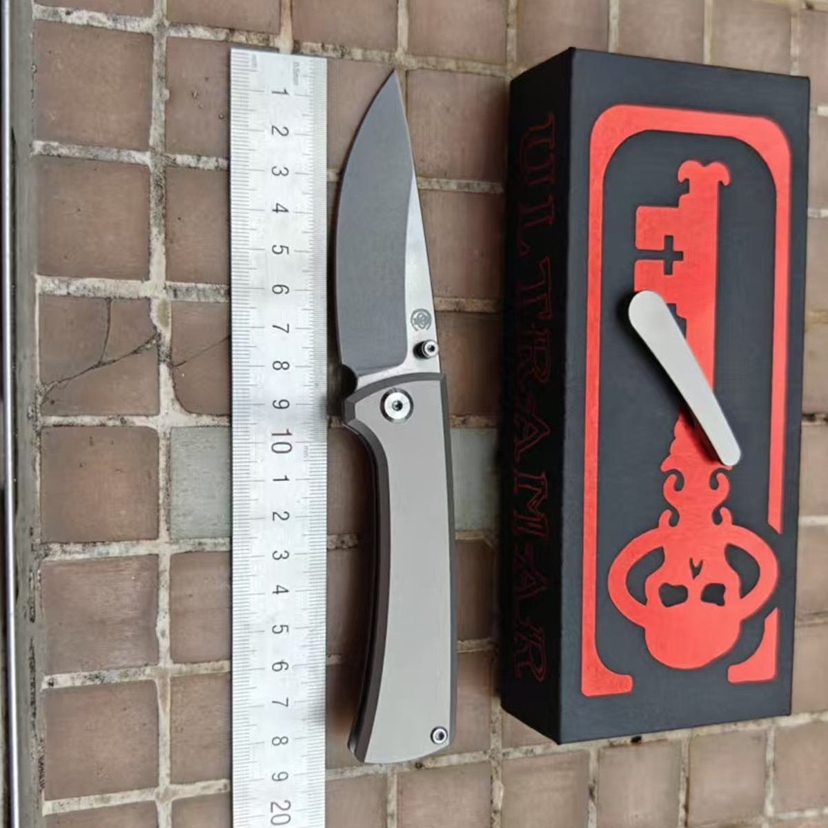 Hunting Outdoor Logos - Nova Faca Dobrável RCK9 Chaves Ultramar